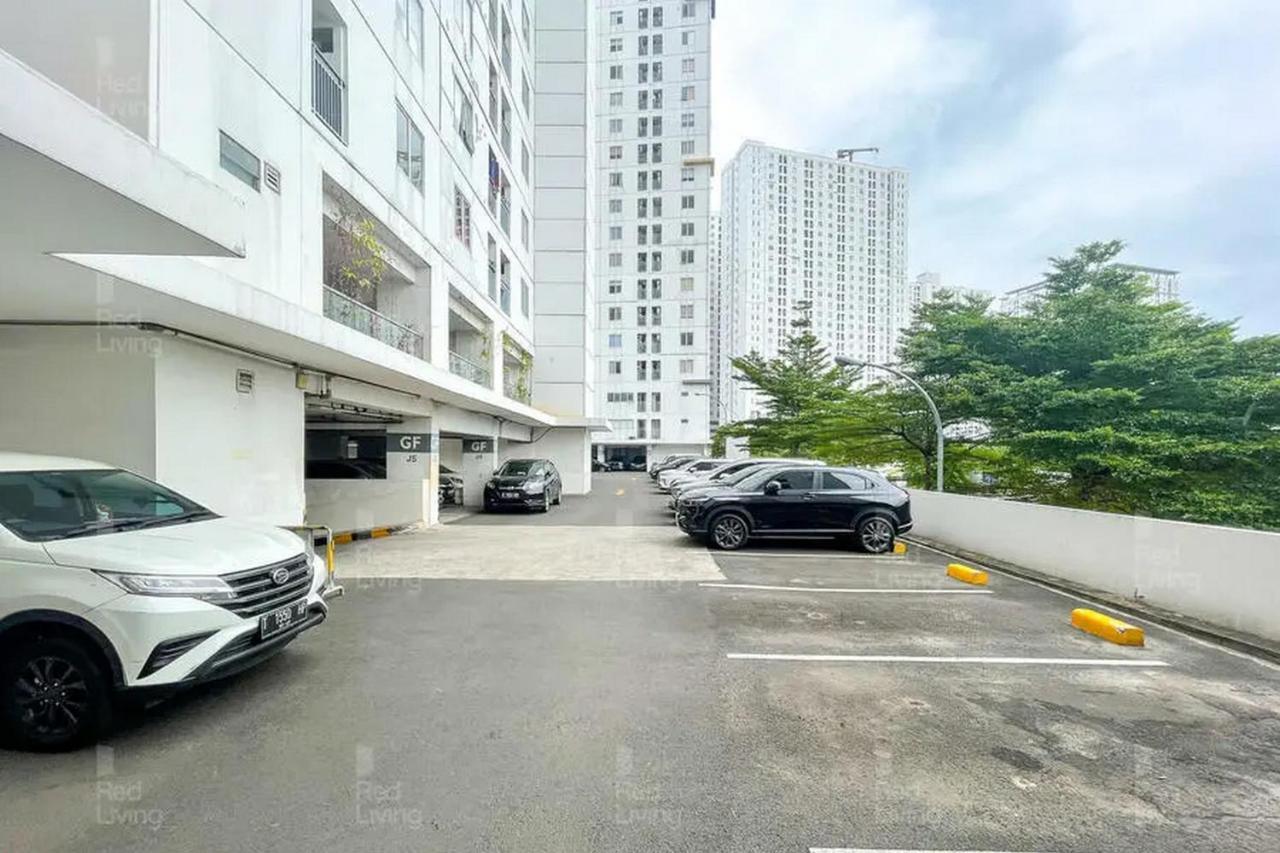 Redliving Bassura - Byrin Tower Jasmine 2* Jakarta